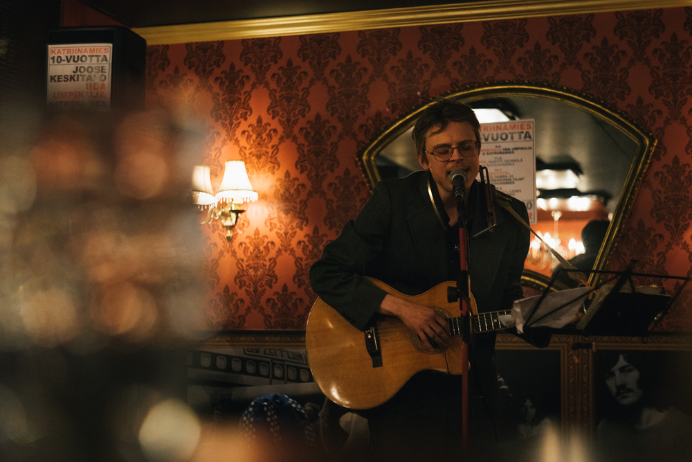 Juhlakatriinamiehen välittömät toukokuun torstait