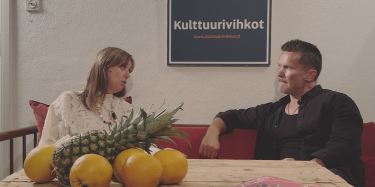 Kulttuurivihkoilla kylässä: Mia Haglund